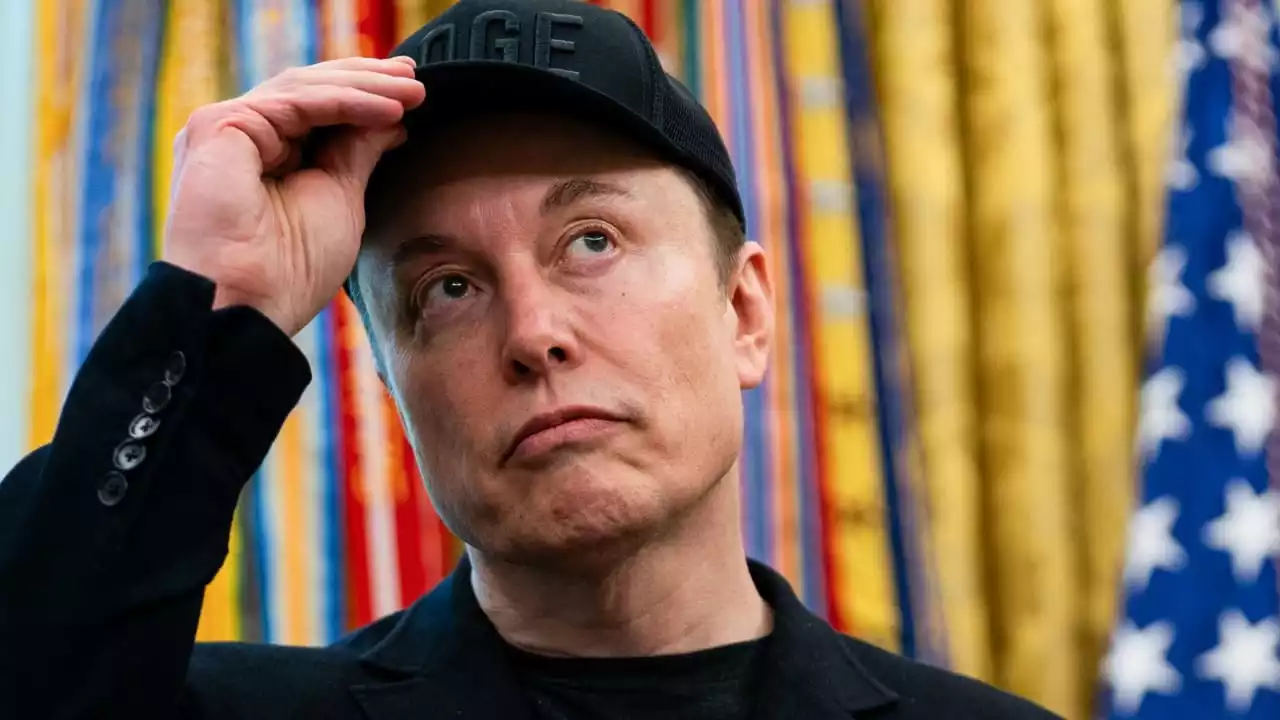 Elon Musk Claims AI Will Soon 'Replace All Jobs,' Making Work 'Optional' Worldwide